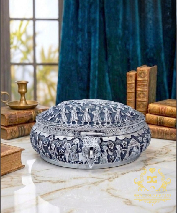 Raas Leela Theme Dry Fruit Box