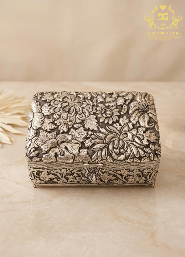 Full Patti Theme Dry Fruit Box