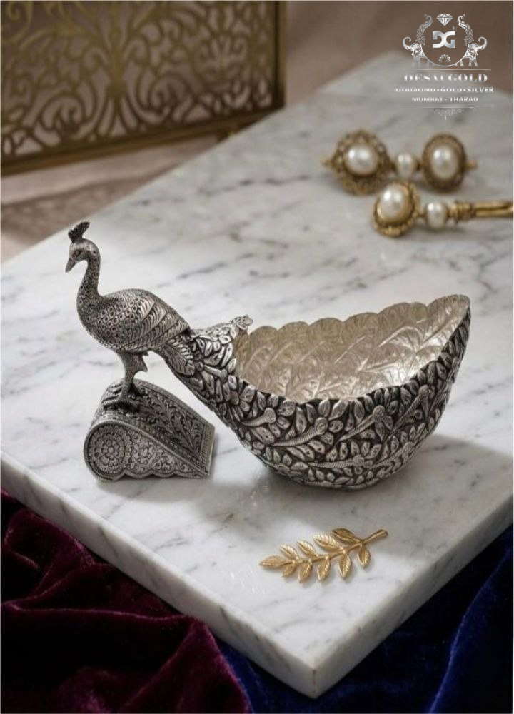 Peacock Theme Fruit Basket