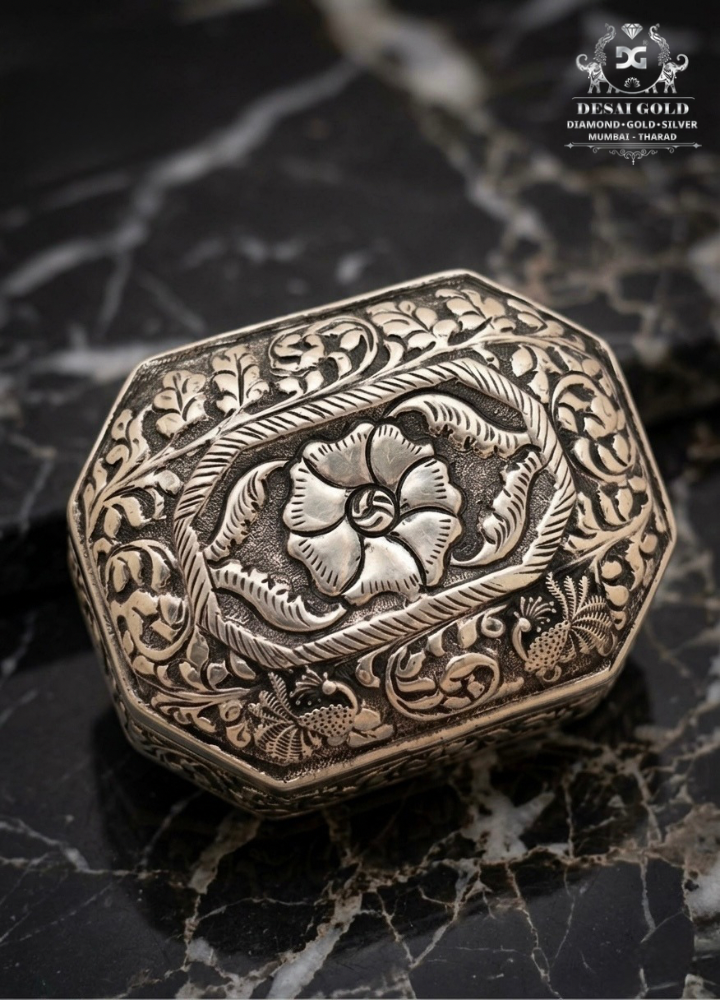 Silver Flower Antique Design Rice Dabbi